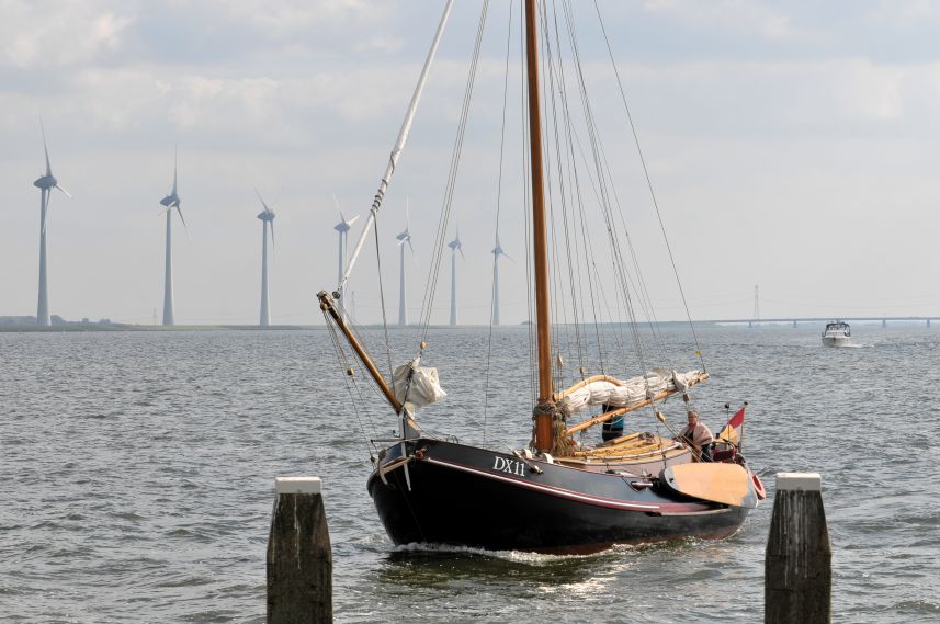 Bijna in de haven van Urk