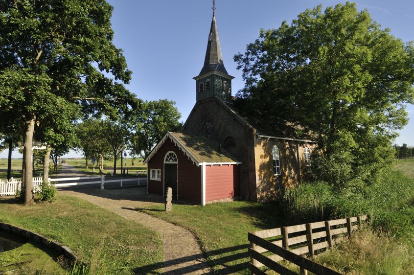 Kerkje in Allingawier