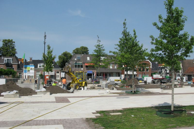 De Markt in Dokkum nadert voltooiing