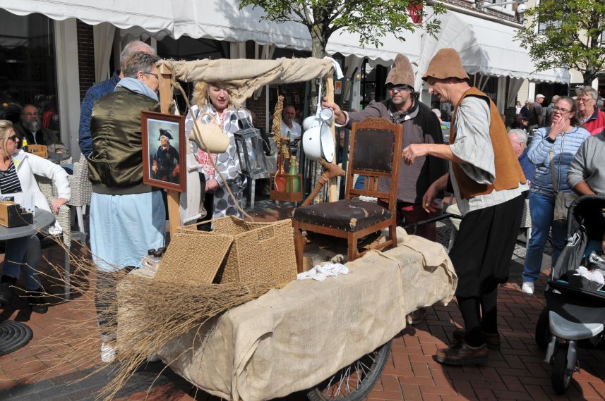 Straattheater tijdens de Admiraliteitsdagen Dokkum 2018