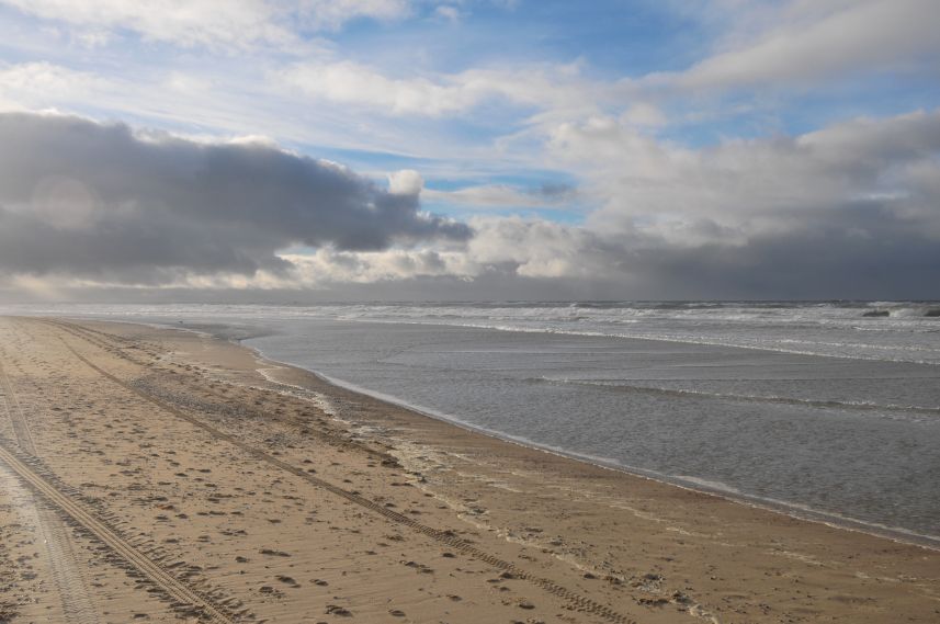 Wolkenluchten boven de Noordzee 4