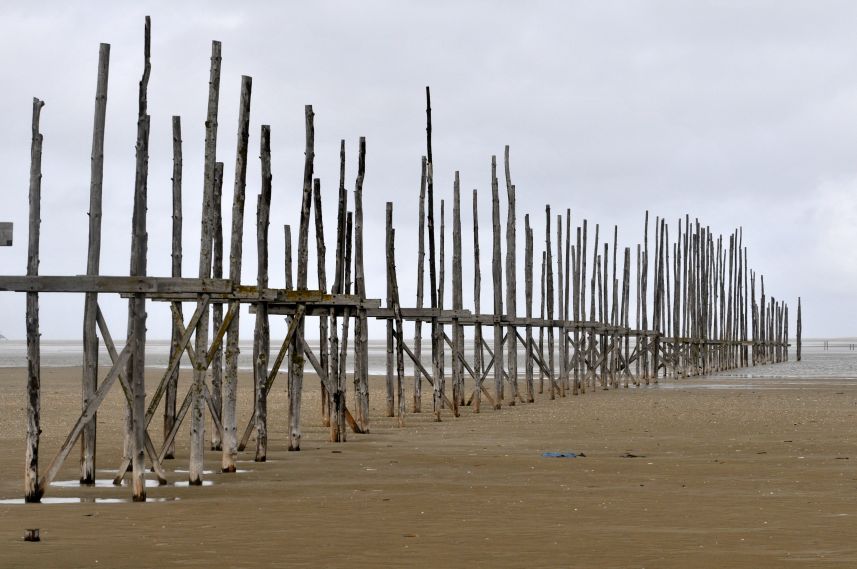 Vervallen steiger op de Vleihors te Vlieland 2