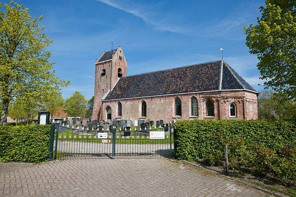 Nes (Dongeradiel), kerk