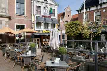 Sneek, terrasjes Marktstraat