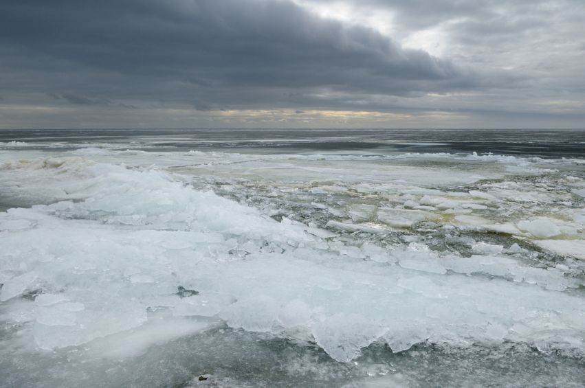 IJs op het IJsselmeer