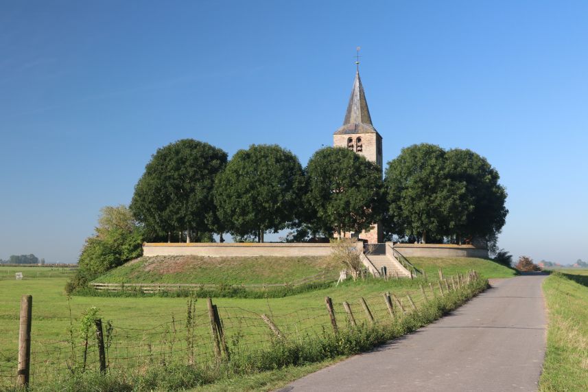 Tsjerkebuorren, Easterwierrum