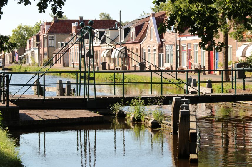 brug over de Nije Feart in Gorredijk