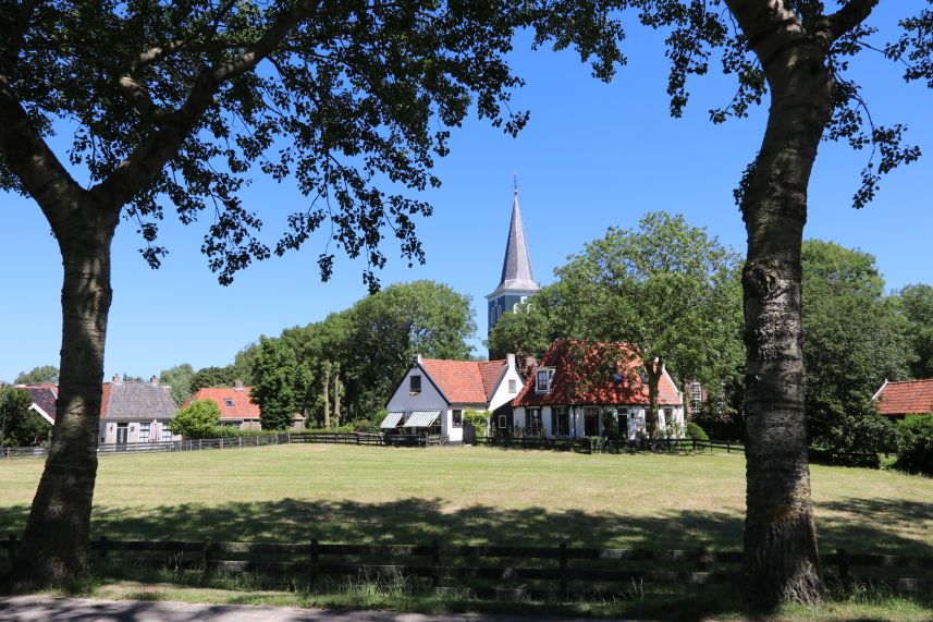 Kerkeburen, Makkum